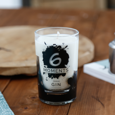 kaars 6 moments gin front